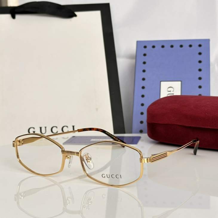 Picture of Gucci Sunglasses _SKUfw79339054fw